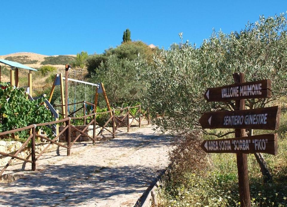 Agriturismo Gelso Castellana Sicula エクステリア 写真