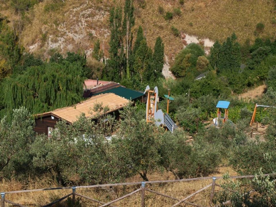 Agriturismo Gelso Castellana Sicula エクステリア 写真